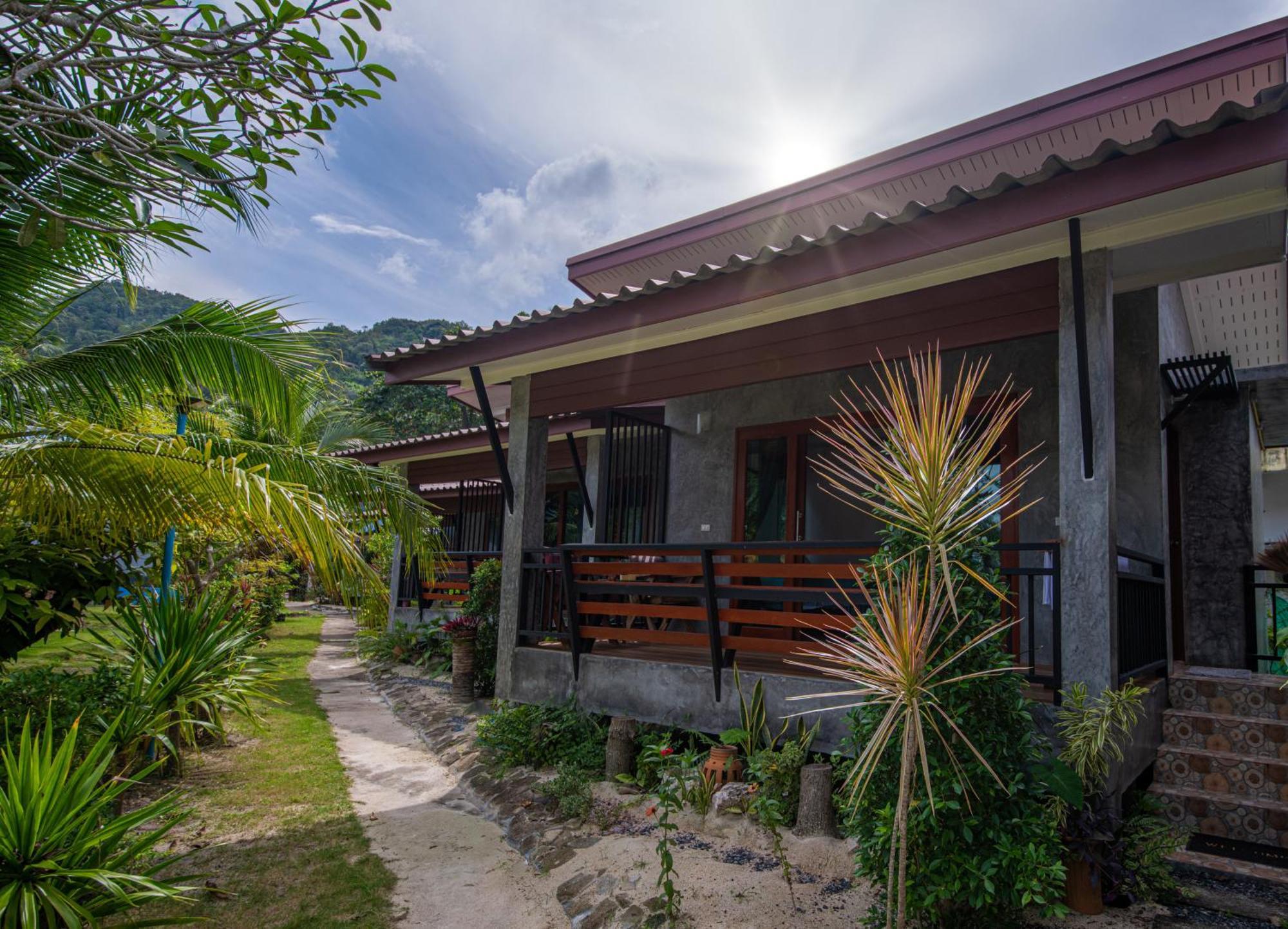 Ibiza Bungalows Haad Yao Esterno foto