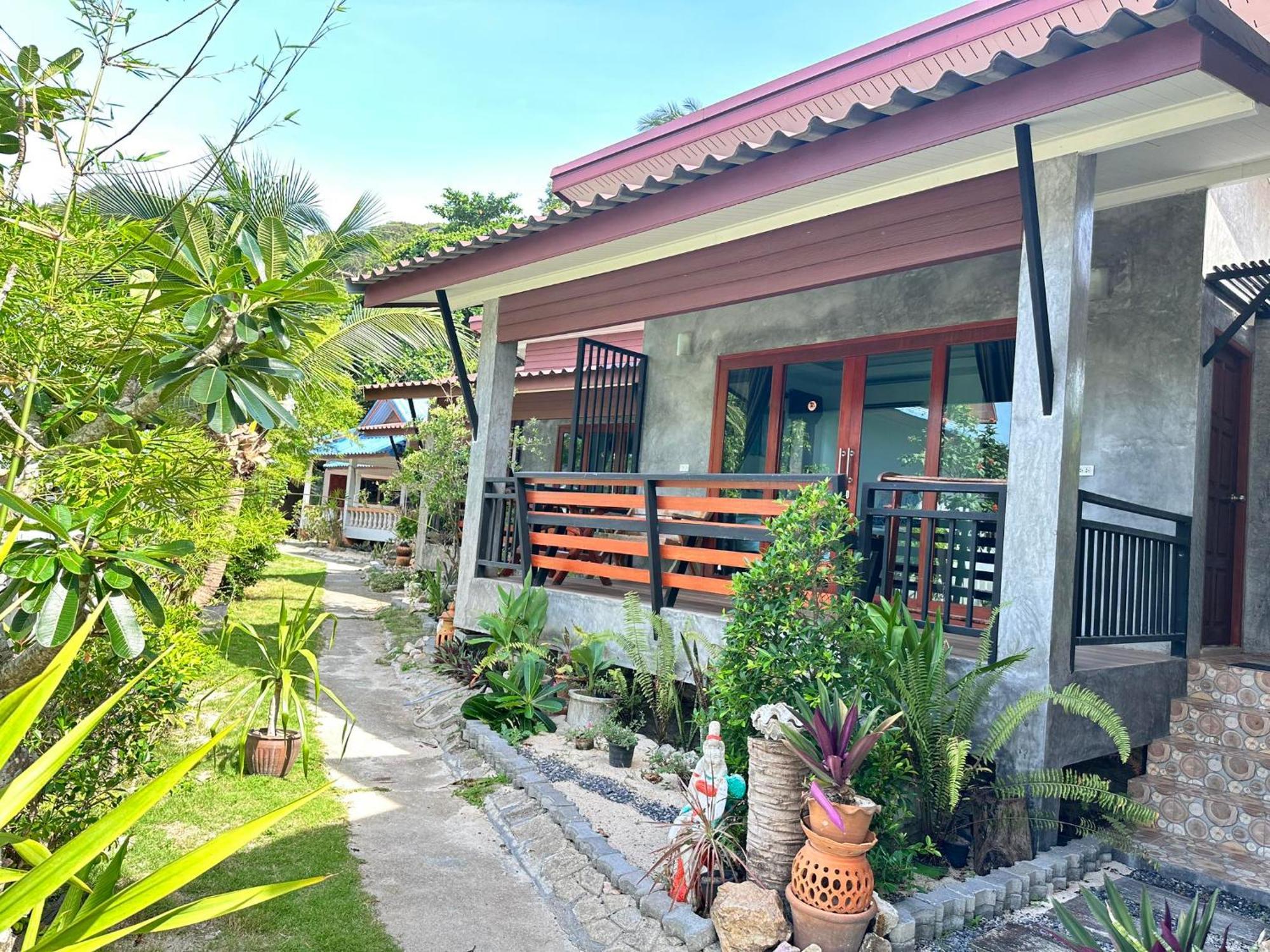 Ibiza Bungalows Haad Yao Esterno foto