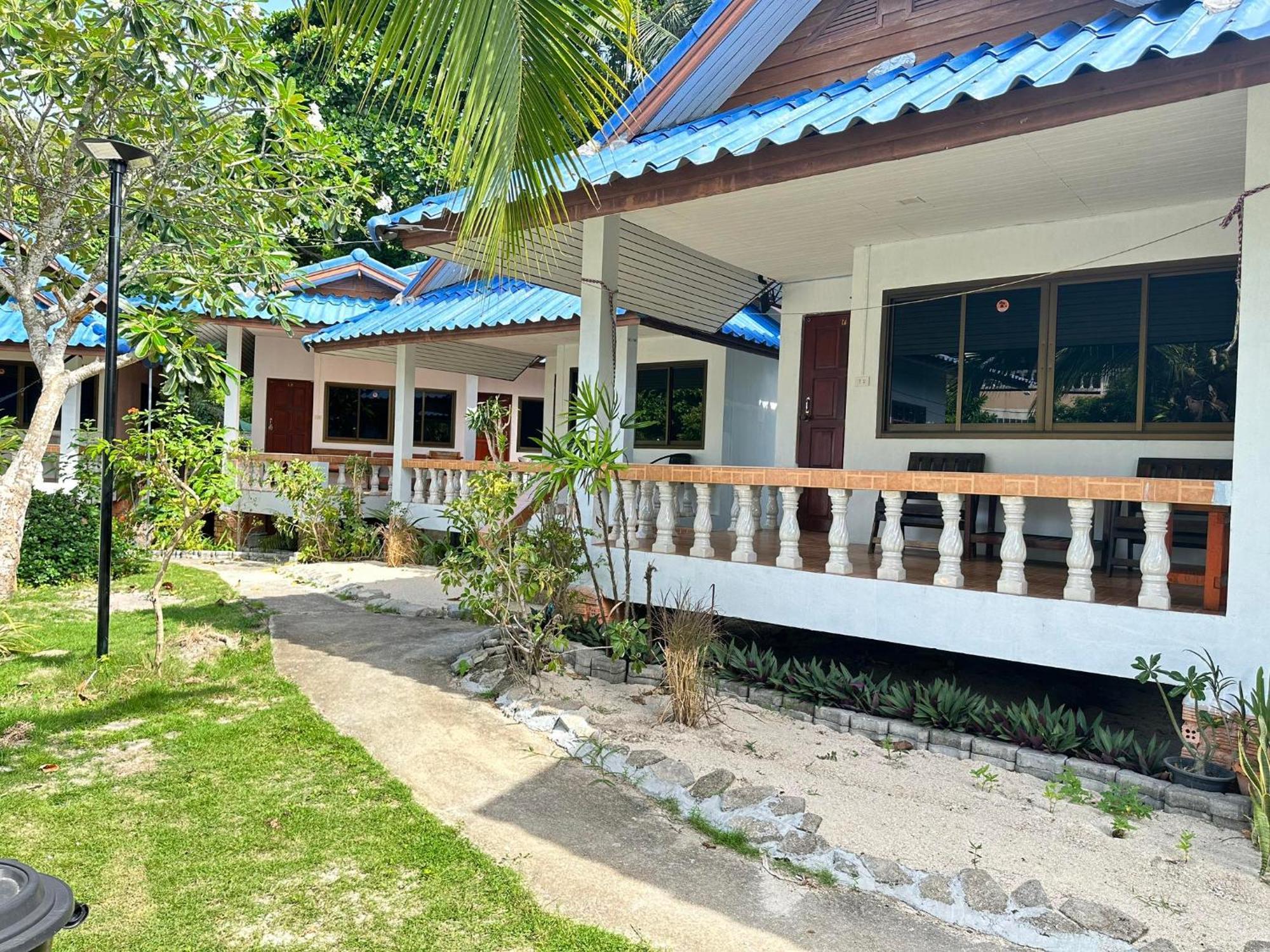 Ibiza Bungalows Haad Yao Esterno foto