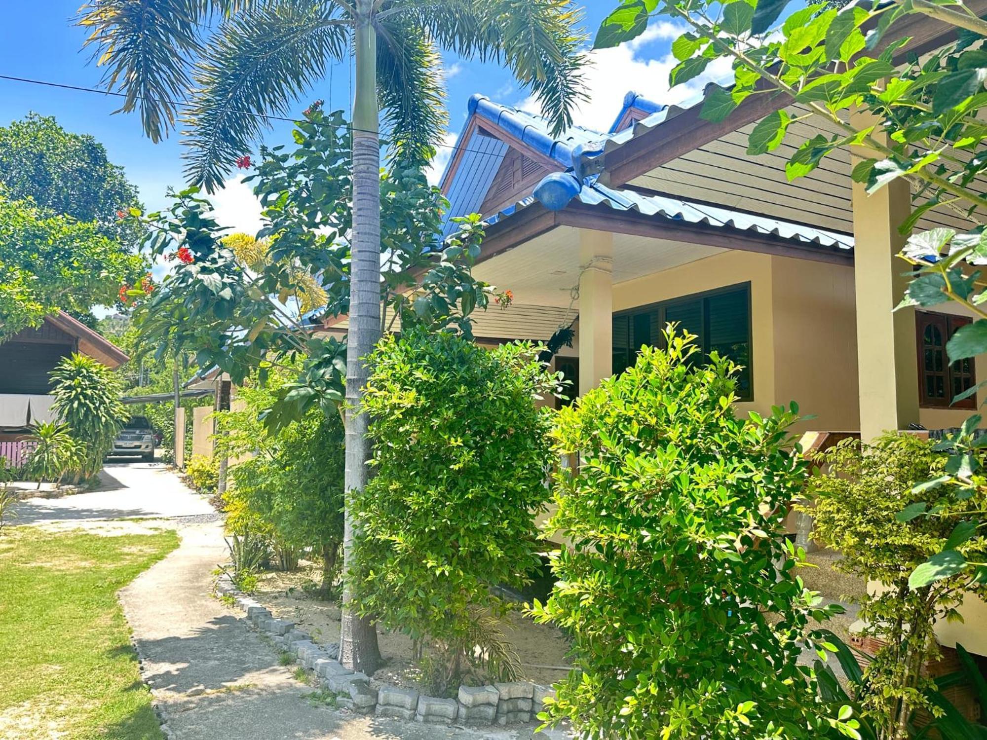 Ibiza Bungalows Haad Yao Esterno foto
